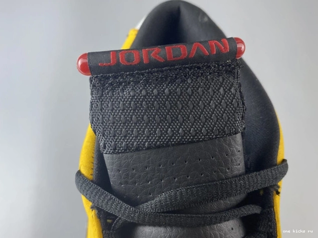 Chep Onekick BQ3685-706 AIR UNIVERSITY RETRO GOLD JORDAN 14 0718